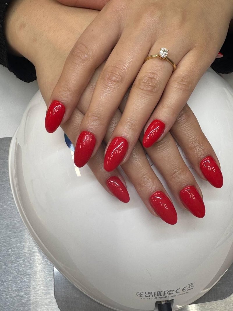 Rode amandelnagels